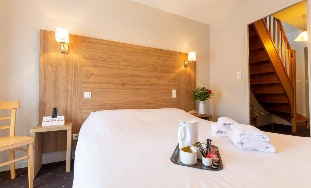 Hotel Logis & Restaurant - Le Saint-louis La Suze-sur-Sarthe