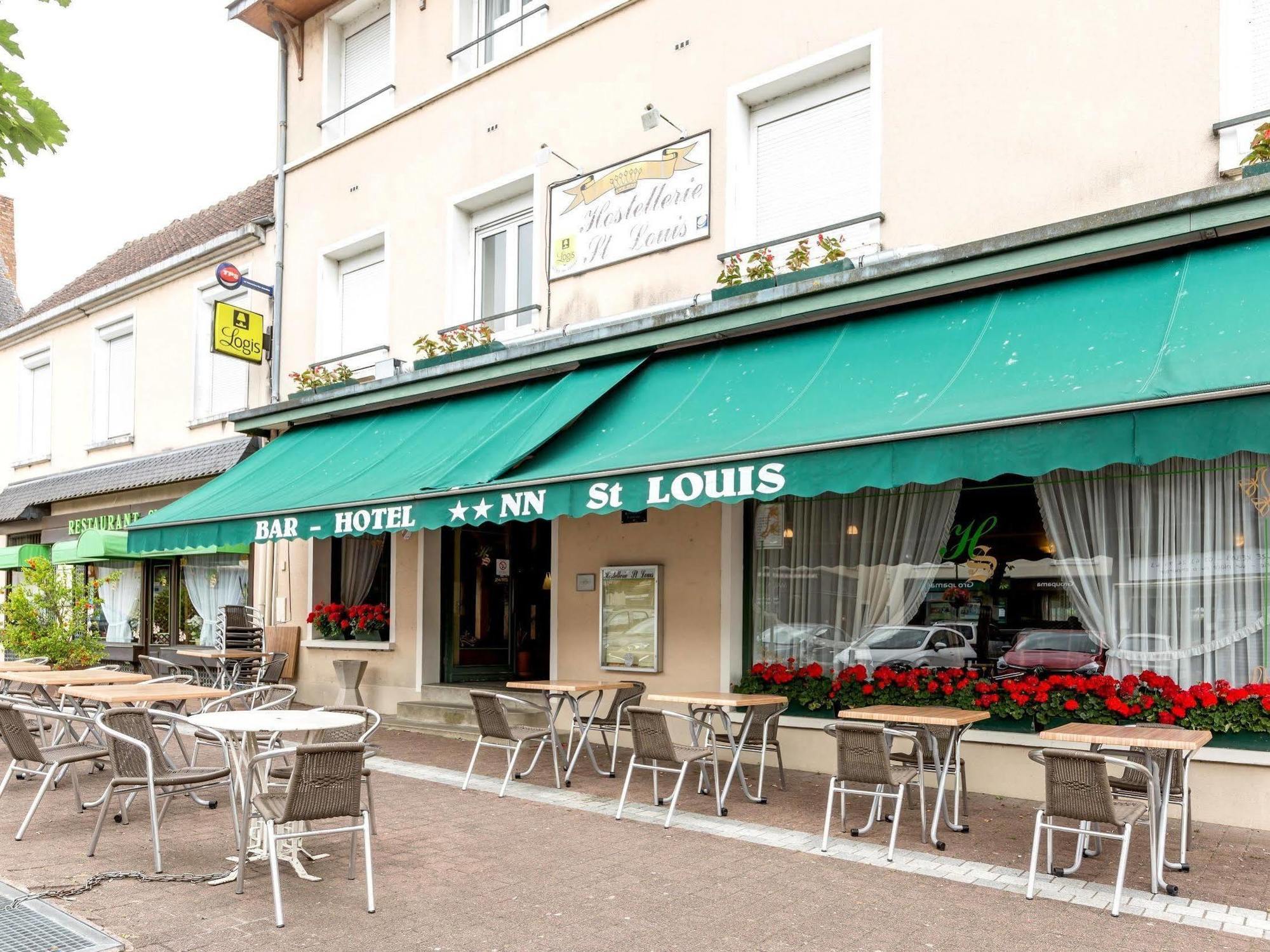 Hotel Logis Saint Louis 3*