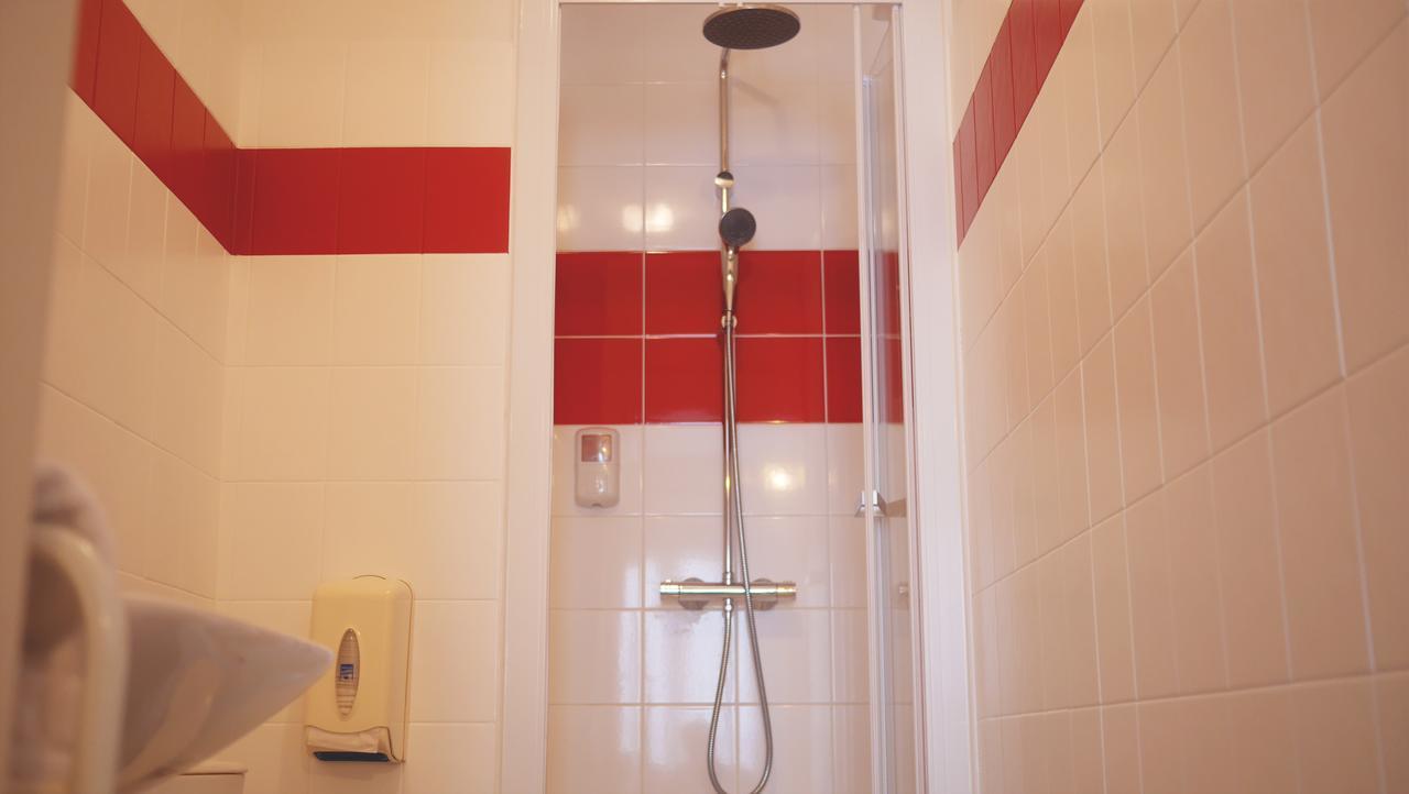 Logis Saint Louis Hotel 3*
